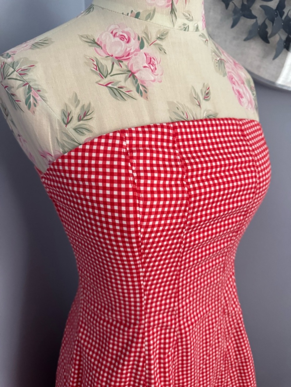 Abercrombie & Fitch Red Gingham Strapless Midi Dress - Picture 2 of 10